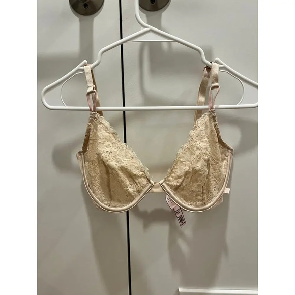 Victoria's Secret Other - NWT victorias secret tan lacey unlined demi bra, 34DD